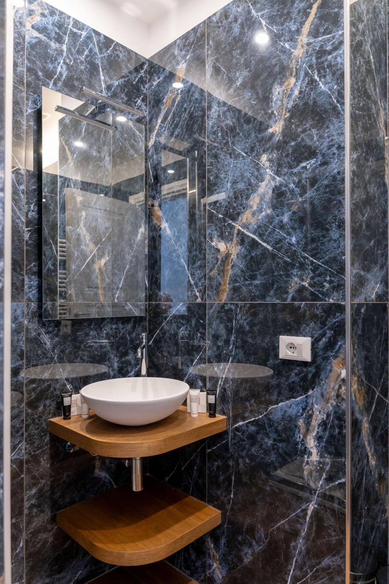 Appartamento Con 2 E 2 Bagni -san Giovanni-